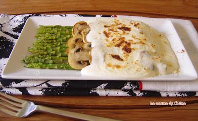 Gratinado de espárragos y champiñones