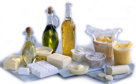 Dieta desequilibrada y falta de ejercicio: una mala combinación Dieta desequilibrada y falta de ejercicio: una mala combinación