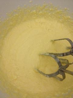 BIZCOCHO DE FRAMBUESAS Y MASCARPONE