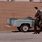 Los colores en el cine de Guillermo del Toro en un ensayo de Quentin Dumas Las cámaras lentas de Quentin Tarantino, un ensayo de Jacob T. Swinney