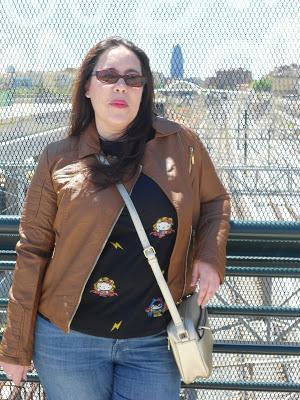 Outfit lowcost: Biker y bolso Diez Euros