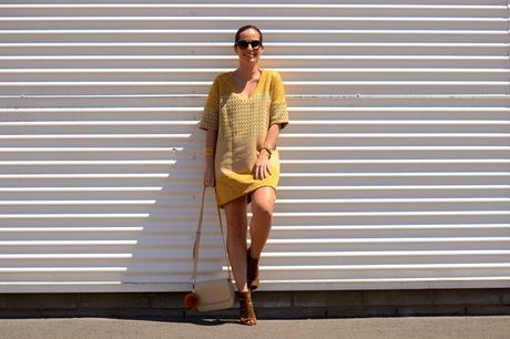 zara-jacquard-yellow-mini-dress-outfit