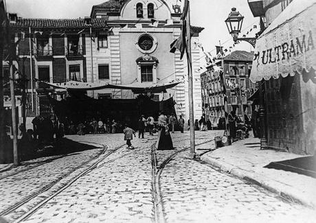 Fotos antiguas: La Plaza de la Cebada en 1890