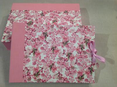 Album y caja a juego