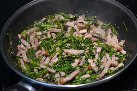 Quiche de espárragos y beicon