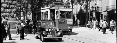 FOTOS ANTIGUES...A LA BARCELONA D' ABANS, D' AVUI I DE SEMPRE...4-05-2016...!!!