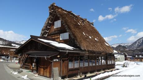 Shirakawa-go; patrimonio mundial entre montañas