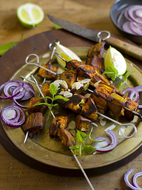 BROCHETAS DE BERENJENA ESTILO TANDOORI
