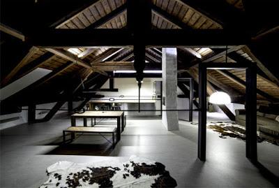 Atico Remodelado en Republica Checa, en Estilo Rustico