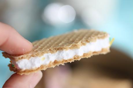 Sándwich de nubes de arándanos y limón Sándwich de nubes de arándanos y limón
