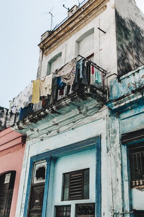 Cuba-Habana_Vieja-Suede_Skirt-Lace_UP_Body-Privacy_Please-Wedges-Outfit-Collage_Vintage-Travels-Street_Style-Backpack-13