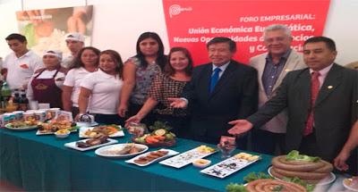 “HUACHO CON MUCHO GUSTO…”