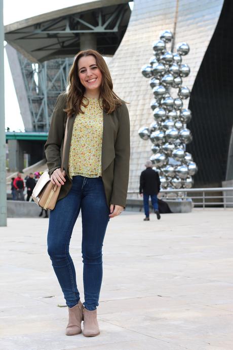 Outfit casual pero chic para ir a trabajar