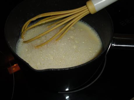 BARQUITAS DE HOJALDRE Y CREMA PASTELERA, BOSKIBA