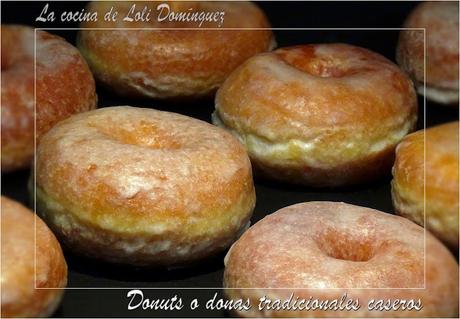 Donuts o donas tradicionales caseros
