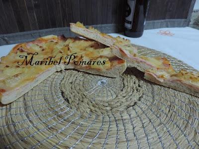 Pizza dominos hawaiana.