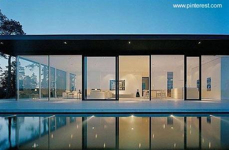 Usos del vidrio en el diseño moderno.