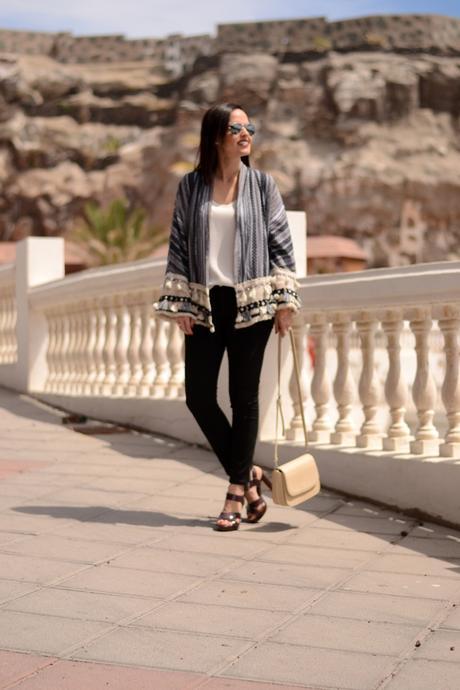 zara-kimono-navy-folk.outfit-street-style