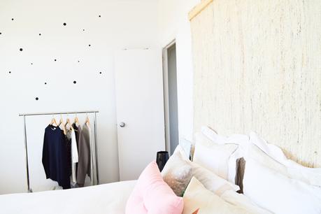 casa-tres-decoracion-dormitorio-cabecero-jarapa-estilo-nordico