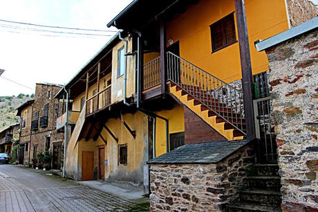 Villar de los Barrios. Ponferrada. León