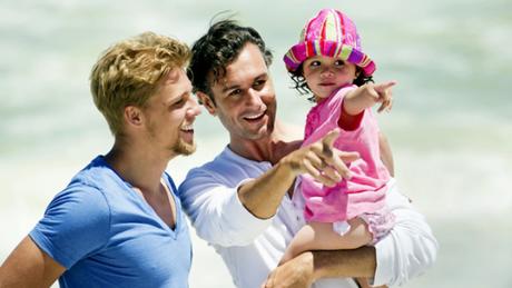 homosexual-parents-adoption-familia-family-love-gays