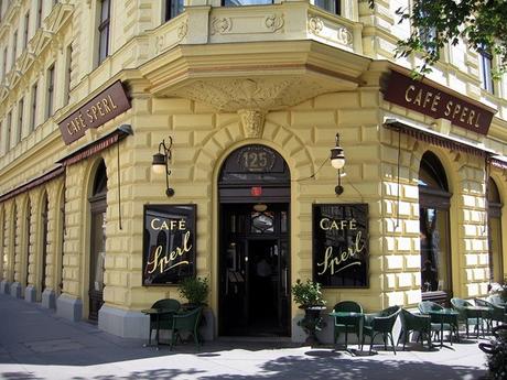 Resumen semanal: el MET, trucos para los blogs de moda, y looks con rayas