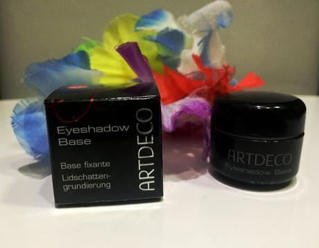 Artdecó: eyeshadow base Artdecó: eyeshadow base