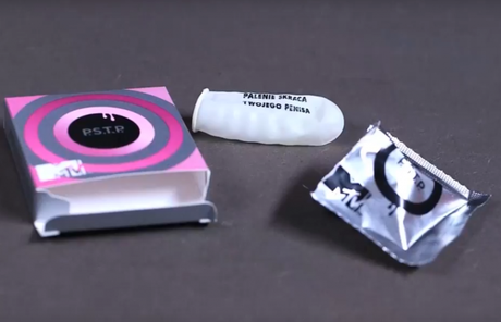 MTV: Fumar te la pone chiquita MTV: Fumar te la pone chiquita