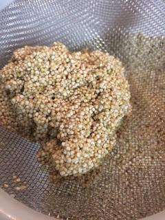 FALSA PAELLA DE QUINOA Y MARISCO