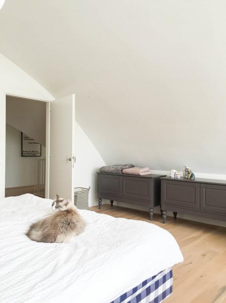 Cambio de look de un dormitorio con un acogedor estilo nórdico