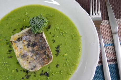 MERLUZA CON SALSA DE BIMI