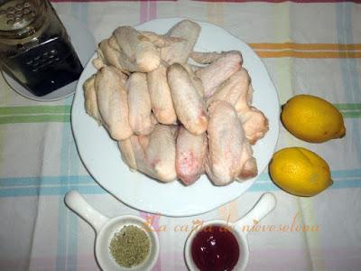 Alitas asadas con miel y limón