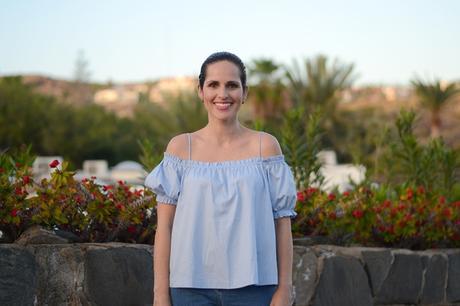 h&m-top-with-mom-jeans-3 h&m-top