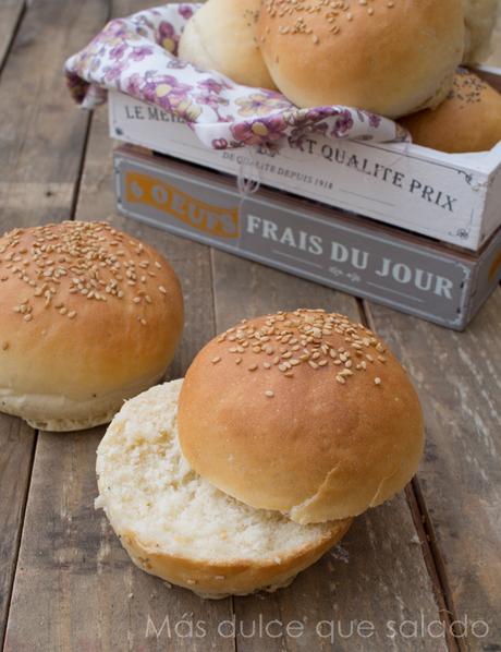 Panecillos de leche y aceite de oliva