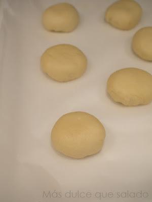 Panecillos de leche y aceite de oliva