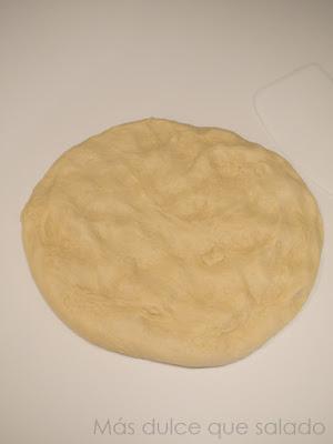 Panecillos de leche y aceite de oliva