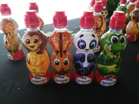 Los animales de la jungla protagonizan las nuevas botellas de Lanjarón Kids