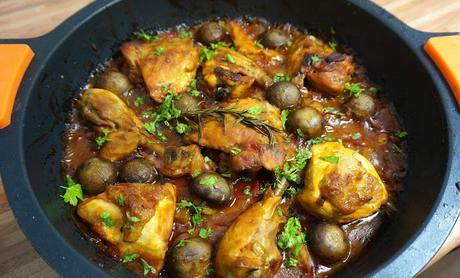 Pollo guisado especial