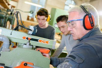 Como realizar un curso de electricidad de alta tensión Como realizar un curso de electricidad de alta tensión
