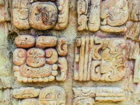 Bosque de piedra. Copán. Honduras