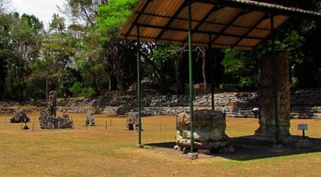 Bosque de piedra. Copán. Honduras