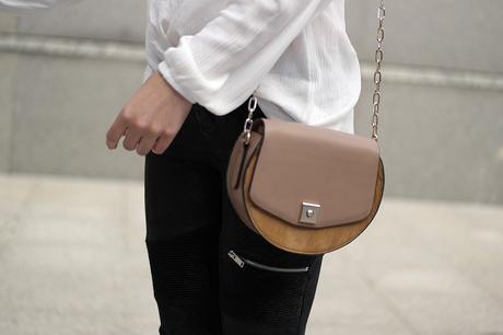 RAIN BREAK RAIN BREAK