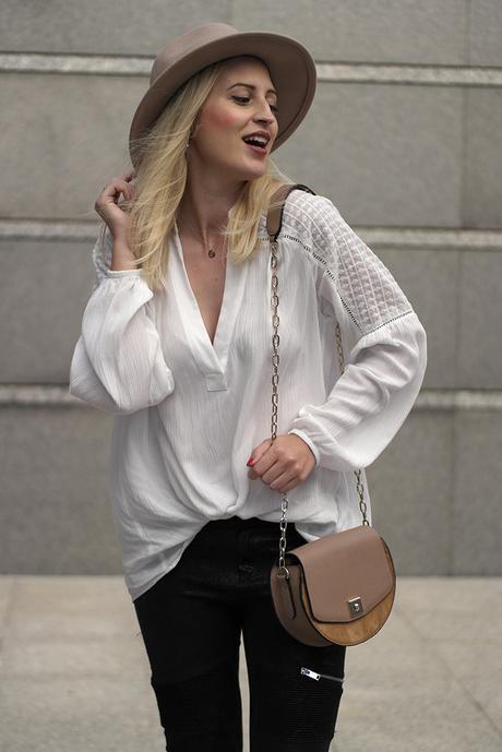 RAIN BREAK RAIN BREAK