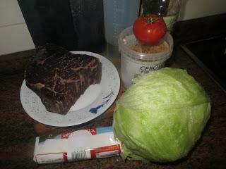 ENSALADA DE CECINA Y QUESO DE CABRA
