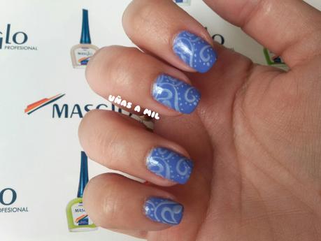 uñas_a_mil_masglo_nail_art_arabescos_diseño_decoración_uñas_azul_morado_puritana (3)