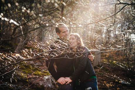 contraluz-arbol-moncayo-novios-fotografia-boda-soria