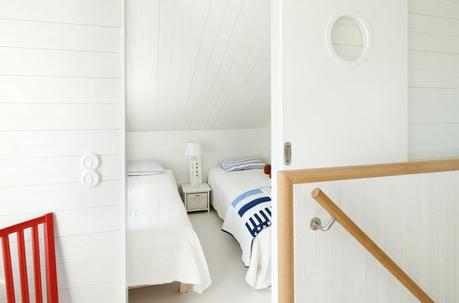 suelo blanco Estilo nórdico marítimo estilo escandinavo decoración en blanco decoración comedores decoración cocinas cocinas nórdicas modernas cocinas abiertas blog decoración nórdica 