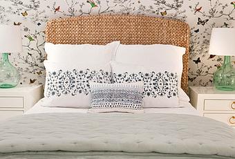 Dormitorio juvenil con un papel pintado muy especial - Paperblog