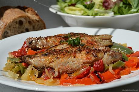 Jurel a la plancha con pimientos