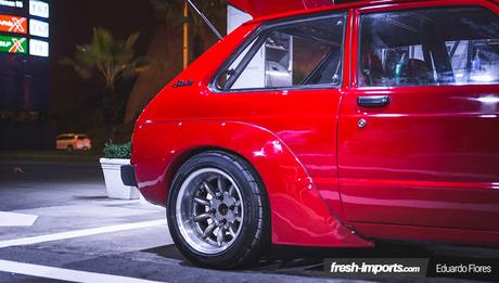 Toyota Starlet KP61 con Kit TRD. Clásicos anchos.